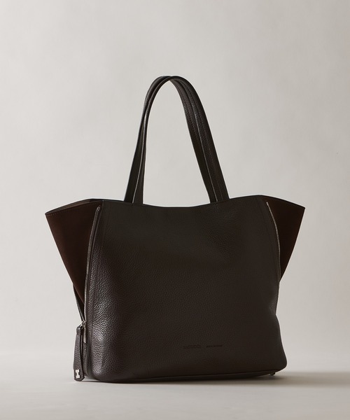 IACUCCI(イアクッチ)の「トラット SUEDE/CERVO(トートバッグ・レディース・ダークブラウン/サンドベージュ・FREE)」の2枚目の写真