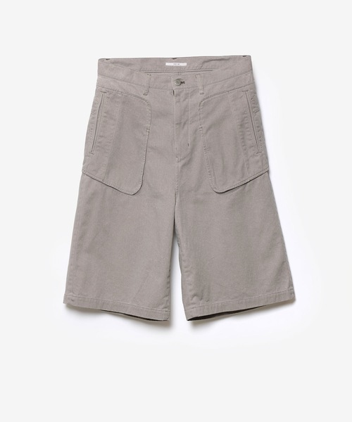 VEIN (ヴェイン)の「SULFUR DYED CHINO CLOTH BAGGY SHORTS(デニムパンツ・メンズ・ベージュ/グレー系/ブラック・2/1/3)」の2枚目の写真