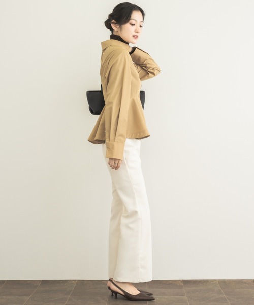 NEUNA(ヌナ)の「【AW collection 第1弾! 仕立ての美しさに、心ときめく一枚 】メタルカフスペプラムシャツ(シャツ/ブラウス・レディース・ブラック/ベージュ/オフホワイト・FREE)」の17枚目の写真