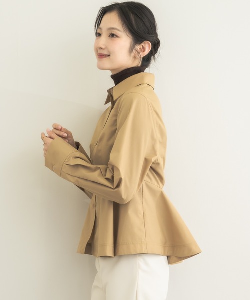 NEUNA(ヌナ)の「【AW collection 第1弾! 仕立ての美しさに、心ときめく一枚 】メタルカフスペプラムシャツ(シャツ/ブラウス・レディース・ブラック/ベージュ/オフホワイト・FREE)」の22枚目の写真