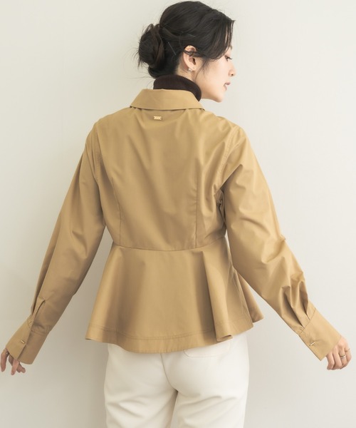 NEUNA(ヌナ)の「【AW collection 第1弾! 仕立ての美しさに、心ときめく一枚 】メタルカフスペプラムシャツ(シャツ/ブラウス・レディース・ブラック/ベージュ/オフホワイト・FREE)」の21枚目の写真