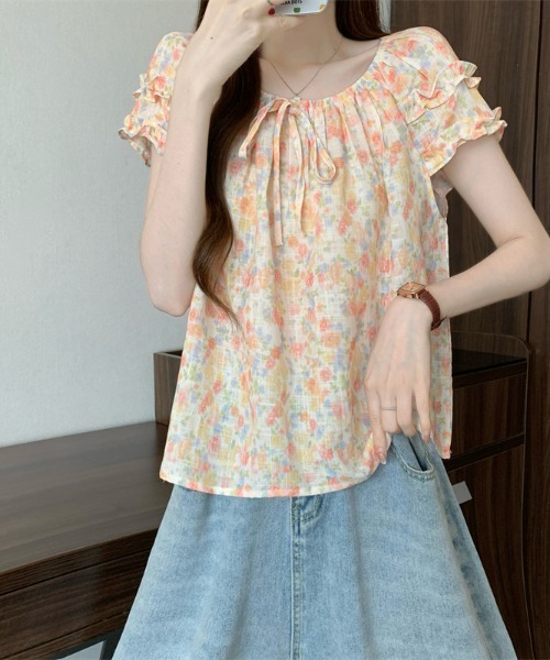 LUCPY(ラクピー)の「マルチチェックリボンネックフリルスリーブブラウス(シャツ/ブラウス・レディース・パープル/オレンジ/ピンク・FREE)」の2枚目の写真