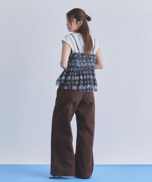 archives(アルシーヴ)の「ポケットスタッズセミフレアデニム(デニムパンツ・レディース・ベージュ/ブラウン・SMALL/MEDIUM)」の19枚目の写真