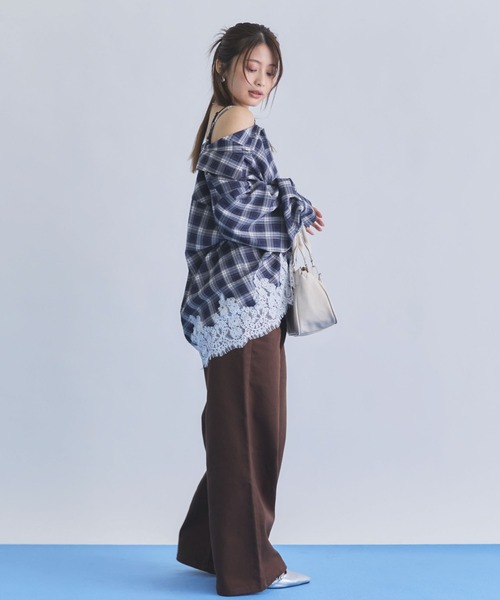 archives(アルシーヴ)の「ポケットスタッズセミフレアデニム(デニムパンツ・レディース・ベージュ/ブラウン・SMALL/MEDIUM)」の22枚目の写真
