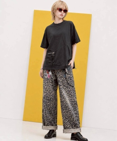 KAMINARI_TOKIO(カミナリトキオ)の「異素材ドローコードZIPポケットTシャツ(Tシャツ/カットソー・レディース・チャコールグレー/ブラック・FREE)」の22枚目の写真