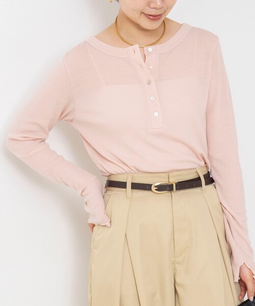 NOLLEY’S(ノーリーズ)の「MY STANDARDウォッシャブルリブヘンリー2WAYプルオーバー(Tシャツ/カットソー・レディース・ライトグレー/レッド/オフホワイト/ベビーピンク・FREE)」の3枚目の写真