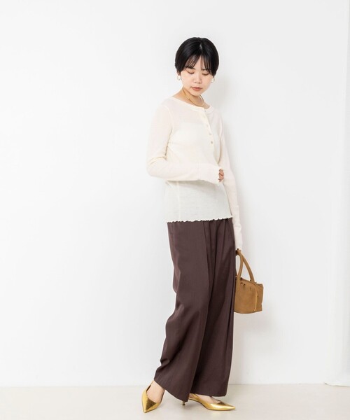 NOLLEY’S(ノーリーズ)の「MY STANDARDウォッシャブルリブヘンリー2WAYプルオーバー(Tシャツ/カットソー・レディース・ライトグレー/レッド/オフホワイト/ベビーピンク・FREE)」の7枚目の写真