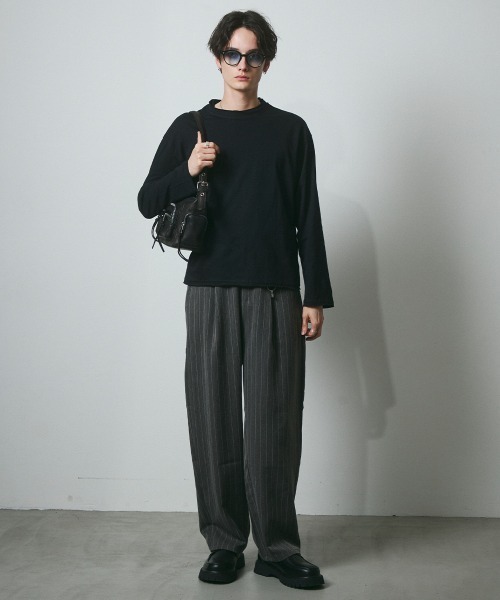 DAZE(デイズ)の「ピンストライプ タック ワイドスラックスパンツ(スラックス・メンズ・ブラック系/グレー系・SMALL/MEDIUM/LARGE/X-LARGE)」の8枚目の写真