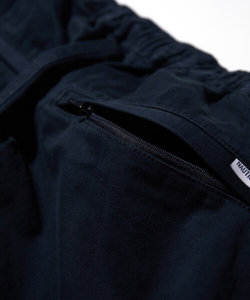NAUTICA(ノーティカ)の「NAUTICA/ノーティカ ウエストスピンドル イージーチノパンツ(チノパンツ・メンズ・ホワイト/チャコールグレー/ベージュ/ネイビー/オリーブ・X-LARGE/MEDIUM/LARGE/XX-LARGE)」の9枚目の写真