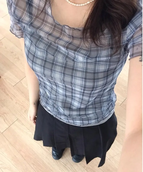 tunee（チュニー）の「【TUNE】半袖チェック柄カットソー（Tシャツ/カットソー・レディース・ブルー/ベージュ・FREE）」の9枚目の写真