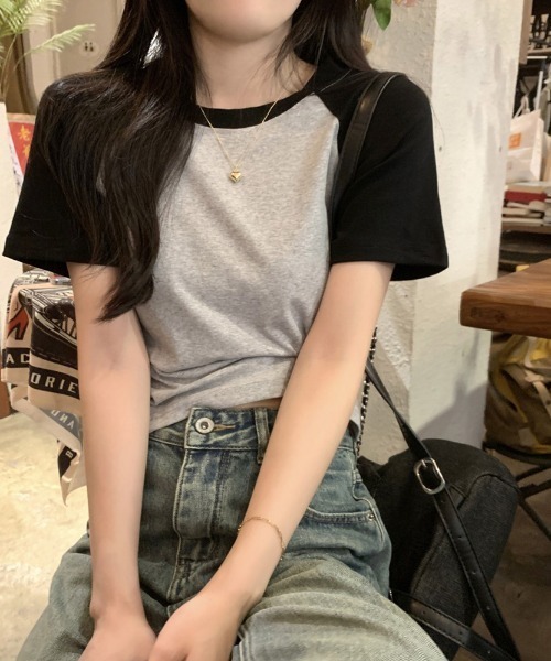 Girly Doll(ガーリードール)の「ラグランスリーブTシャツ(Tシャツ/カットソー・レディース・ダークグレー/ホワイト/グレー/ネイビー/ベージュ・FREE)」の14枚目の写真