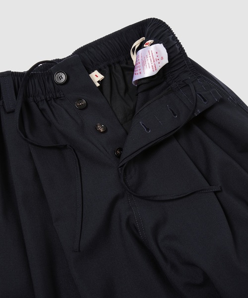 MARNI（マルニ）の「TROPICAL WOOL / リラックスパンツ（その他パンツ・メンズ・ダークネイビー・48(L)/46(M)）」の3枚目の写真