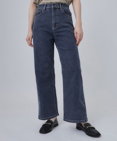 SHOO・LA・RUE(シューラルー)の「【S-LL/ストレッチ/色落ちしにくいネイビー】脚がまっすぐきれいに見える ワイドストレートデニムパンツ(デニムパンツ・レディース・ブルー系その他/ブラック/ネイビー/ブルー・04/03/02/01)」の4枚目の写真