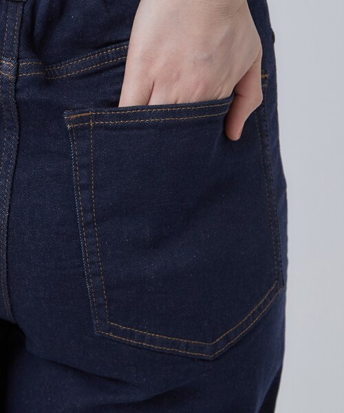 SHOO・LA・RUE(シューラルー)の「【S-LL/ストレッチ/色落ちしにくいネイビー】脚がまっすぐきれいに見える ワイドストレートデニムパンツ(デニムパンツ・レディース・ブルー系その他/ブラック/ネイビー/ブルー・04/03/02/01)」の18枚目の写真