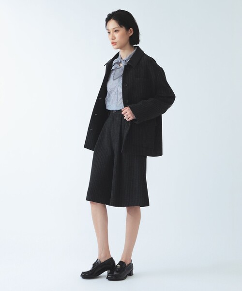 Ray BEAMS(レイビームス)の「ストライプ ワイド ハーフ パンツ(その他パンツ・レディース・グレー/ブラック・0/1)」の4枚目の写真