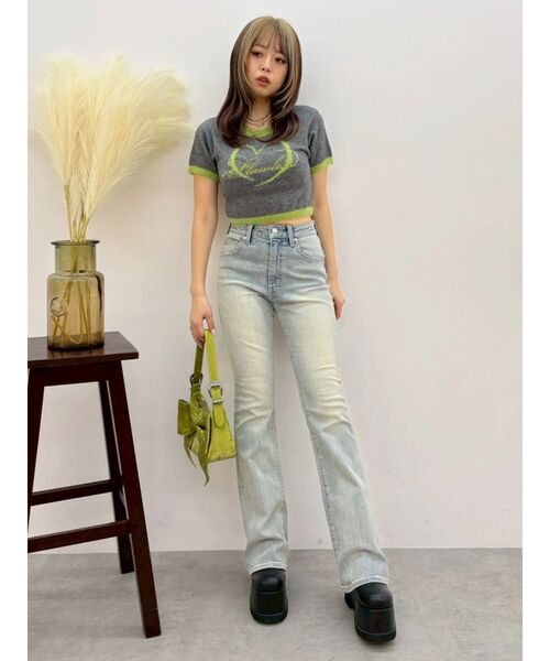 EVRIS（エヴリス）の「ヴィンテージライクストレッチフレアデニムパンツ（デニムパンツ・レディース・インディゴブルー/ライトブルー/ブラック・X-SMALL/MEDIUM/SMALL）」の22枚目の写真