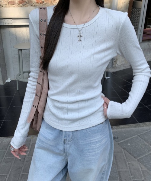 mebole(メボレ)の「simple long sleeve top(Tシャツ/カットソー・レディース・ホワイト・FREE)」の9枚目の写真