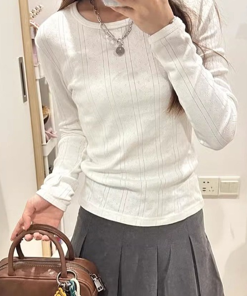 mebole(メボレ)の「simple long sleeve top(Tシャツ/カットソー・レディース・ホワイト・FREE)」の12枚目の写真