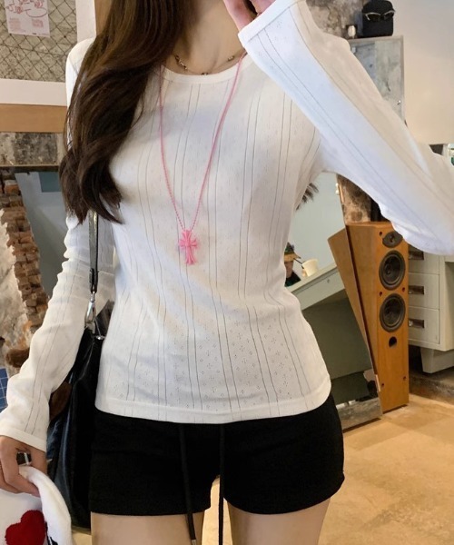 mebole(メボレ)の「simple long sleeve top(Tシャツ/カットソー・レディース・ホワイト・FREE)」の16枚目の写真