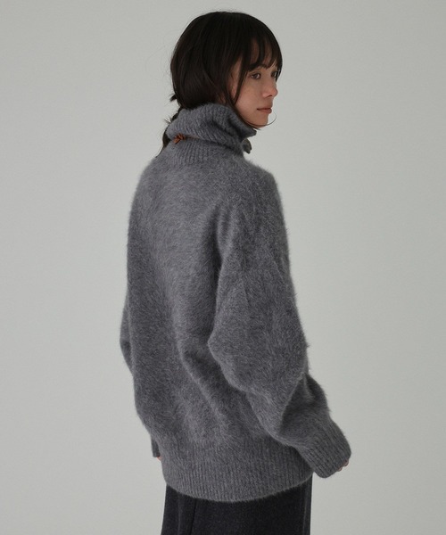 BABYLONE(バビロン)の「FOXカシミヤZIPカーディガン(カーディガン/ボレロ・レディース・ダークネイビー/グレー・フリー)」の6枚目の写真