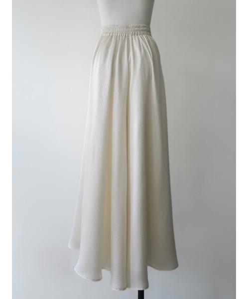 celon(セロン)の「pleated flare pants(その他パンツ・レディース・アイボリー/ブラック・FREE)」の3枚目の写真