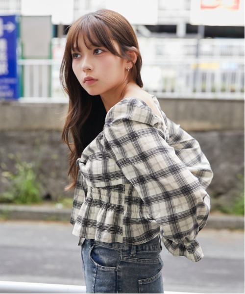 GORGE(ゴージ)の「デシンチェック シャーリングリボンブラウス|全3色(シャツ/ブラウス・レディース・アイボリー/ネイビー/ブラック・F)」の20枚目の写真