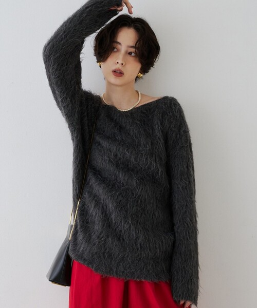 Rouge vif(ルージュヴィフ)の「モヘア混シャギーニットプルオーバー(ニット/セーター・レディース・ベージュ/グレー・フリー)」の2枚目の写真