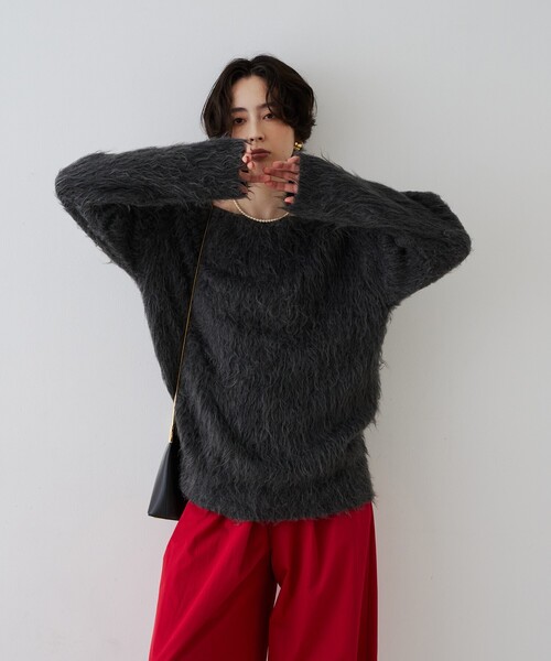 Rouge vif(ルージュヴィフ)の「モヘア混シャギーニットプルオーバー(ニット/セーター・レディース・ベージュ/グレー・フリー)」の3枚目の写真