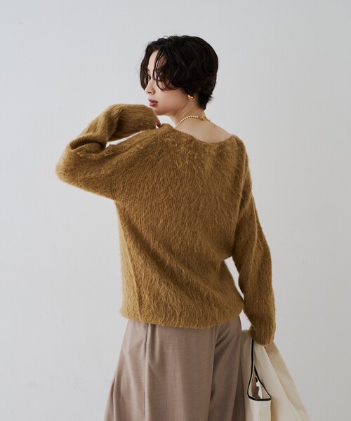 Rouge vif(ルージュヴィフ)の「モヘア混シャギーニットプルオーバー(ニット/セーター・レディース・ベージュ/グレー・フリー)」の11枚目の写真