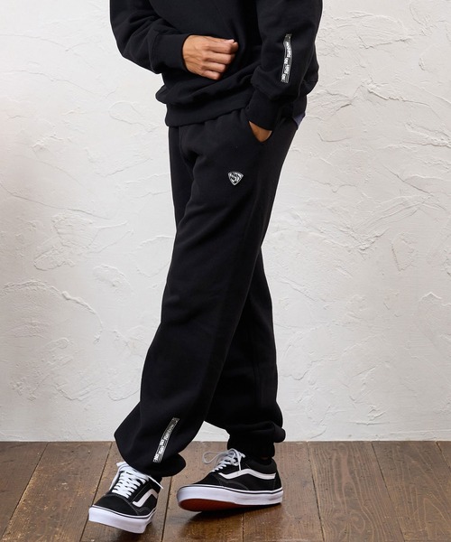 No Rain No Rainbow(ノーレインノーレインボー)の「mp15420- 12oz brushed lining easy pants (musical note print ) スウェットパンツ(NR26W-13)(スウェットパンツ・メンズ・ブラック×ホワイト/ブラック×ピンク/アッシュ・L/M/S)」の2枚目の写真