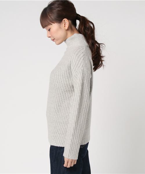 Te chichi（テチチ）の「カルゼ編みプルオーバー（ニット/セーター・レディース・ベージュ/ネイビー/グレー/オフホワイト/サックスブルー・MEDIUM）」の8枚目の写真