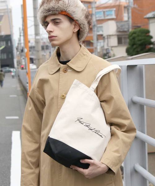 knock through abstraction(ノックスルーアブストラクション)の「【knock through abstraction/ノックスルーアブストラクション】sign logo tote/サインロゴ刺繍トート(トートバッグ・メンズ・ネイビー/グレー/ナチュラル/ブラック/その他1/その他2/その他4/その他3/その他5/レッド/その他6・FREE)」の8枚目の写真