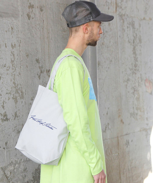 knock through abstraction(ノックスルーアブストラクション)の「【knock through abstraction/ノックスルーアブストラクション】sign logo tote/サインロゴ刺繍トート(トートバッグ・メンズ・ネイビー/グレー/ナチュラル/ブラック/その他1/その他2/その他4/その他3/その他5/レッド/その他6・FREE)」の3枚目の写真