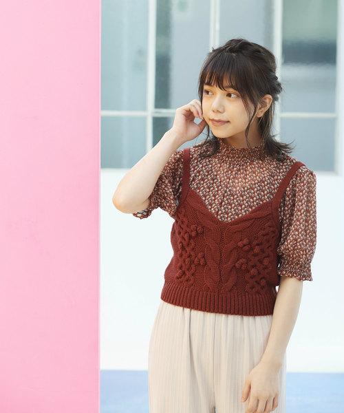 OLIVE des OLIVE（オリーブデオリーブ）の「ポンポン ビスチェ（ニット/セーター・レディース・レッド/オフホワイト/キャメル・FREE）」の18枚目の写真