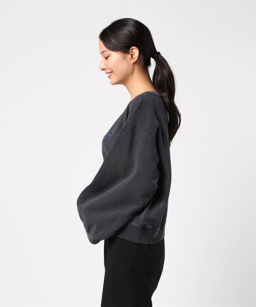 Champion(チャンピオン)の「【Champion/チャンピオン】レディース リバースウィーブ クルーネックスウェットシャツ(スウェット・レディース・ダークグレー/ブラック系その他・MEDIUM/LARGE)」の3枚目の写真