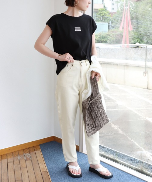 andme(アンドミー)の「ボックスロゴ刺繍フレンチスリーブTシャツ(Tシャツ/カットソー・レディース・ブラック/オフホワイト/ベージュ/ブラウン系その他・M)」の22枚目の写真