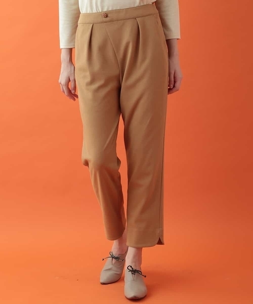 Jocomomola(ホコモモラ)の「ストレッチポンチパンツ(その他パンツ・レディース・ベージュ/ネイビー・40/42)」の1枚目の写真