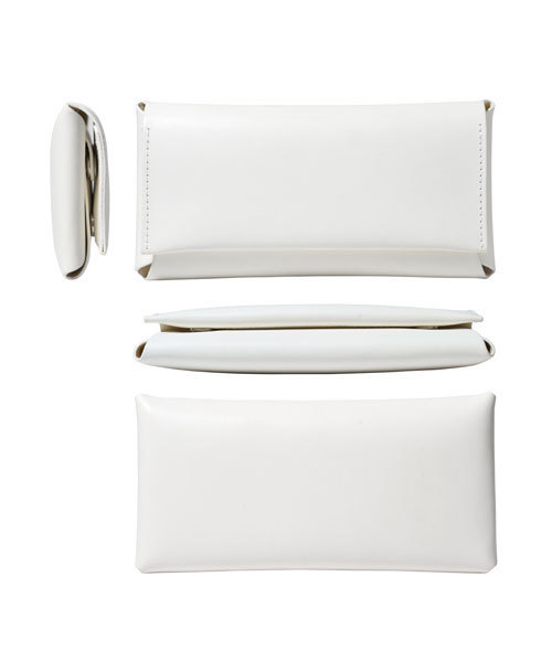 FABRIK（ファブリック）の「【FABRIK】レザーロングウォレット/LONG WALLET F130110（財布・メンズ・ホワイト/レンガ/チョコ/ダークグリーン/ターコイズブルー/イエロー/ブラック/キャメル・FREE）」の2枚目の写真