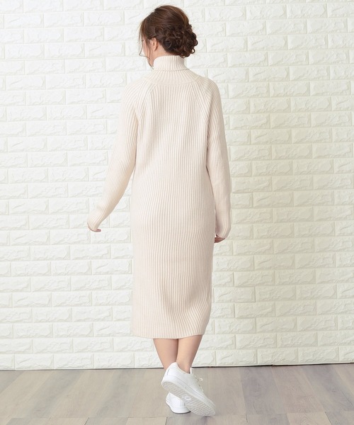 Lace Ladies(レースレディース)の「ハイネックリブニットロングワンピース(ワンピース・レディース・ブラック/ベージュ/ブラウン/グレー・FREE)」の11枚目の写真