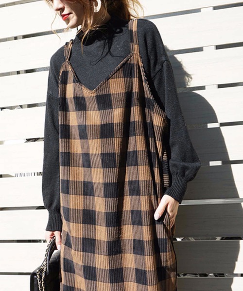 M y u（ミュー）の「チェック柄コーデュロイジャンバースカート