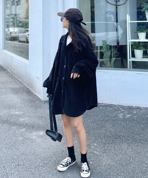 MANGROVE（マングローブ）の「【MANGROVE SELECT】オーバーサイズコーデュロイジャケット（カバーオール・レディース・ブラック/ナチュラル・FREE）」の6枚目の写真