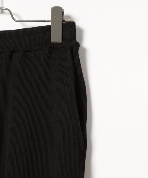 LAKOLE(ラコレ)の「セルフカットソリッドリブパンツ / LAKOLE(その他パンツ・レディース・ブラウン系その他/ブラック/ブラウン・MEDIUM/SMALL)」の7枚目の写真