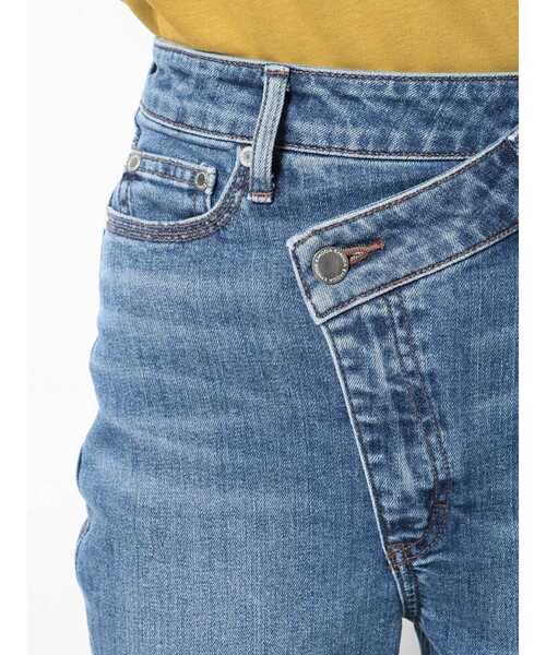 EMODA(エモダ)の「アシンメトリーフィットジャストウエストフレアジーンズ(デニムパンツ・レディース・グレー/ブルー・SMALL/MEDIUM/X-SMALL)」の21枚目の写真