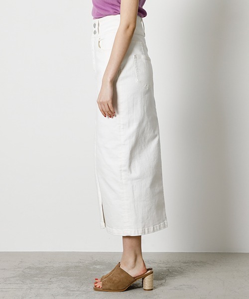 AZUL by moussy（アズールバイマウジー）の「HIGH WAIST SLIT DENIM SKIRT/ハイウエストスリットデニムスカート（デニムスカート・レディース・ブラック/ダークブルー/ホワイト/ライトブルー/ベージュ・SMALL/MEDIUM/LARGE/X-SMALL）」の9枚目の写真