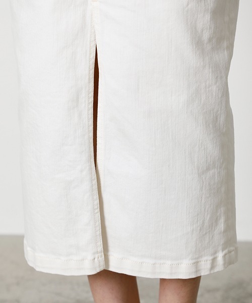 AZUL by moussy（アズールバイマウジー）の「HIGH WAIST SLIT DENIM SKIRT/ハイウエストスリットデニムスカート（デニムスカート・レディース・ブラック/ダークブルー/ホワイト/ライトブルー/ベージュ・SMALL/MEDIUM/LARGE/X-SMALL）」の13枚目の写真