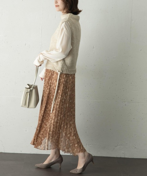 URBAN RESEARCH ROSSO（アーバンリサーチロッソ）の「スネークプリントプリーツスカート∴（スカート・レディース・ベージュ/グレー・FREE）」の5枚目の写真