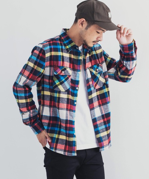 Rocky Monroe(ロッキーモンロー)の「リサイクルビエラチェック起毛シャツ(シャツ/ブラウス・メンズ・ブラック/ベージュ/ネイビー/ブラック系その他/レッド/ベージュ系その他/ブルー系その他/グリーン/キャメル/ブルー系その他2・LL/M/L)」の7枚目の写真