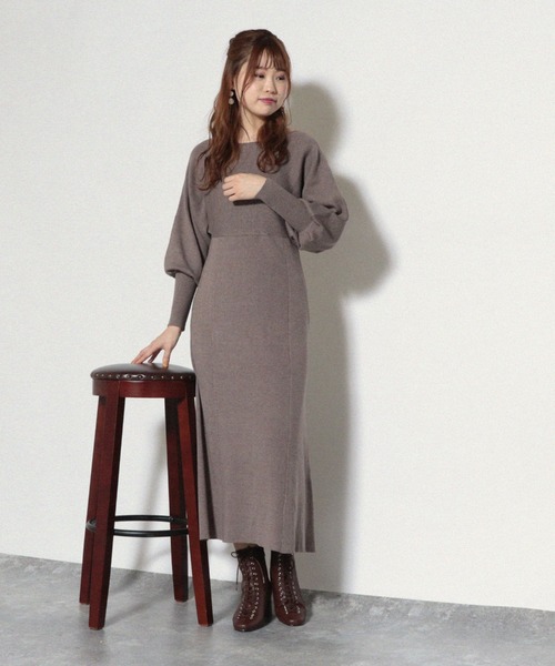 Cheek(チーク)の「バックレースアップニットワンピース(ワンピース・レディース・ブラウン/ブルー/モカ/ベージュ/キャメル・MEDIUM)」の10枚目の写真