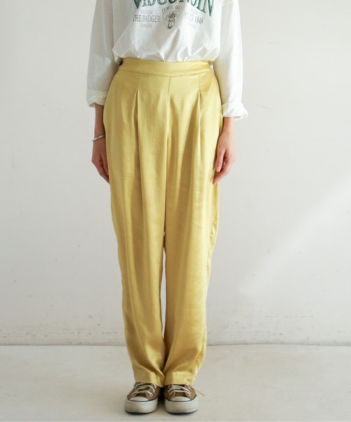 NOMBRE IMPAIR(ノンブルアンペール)の「グロスサテン ストレートパンツ(その他パンツ・レディース・ベージュ/ネイビー/イエロー・FREE)」の20枚目の写真