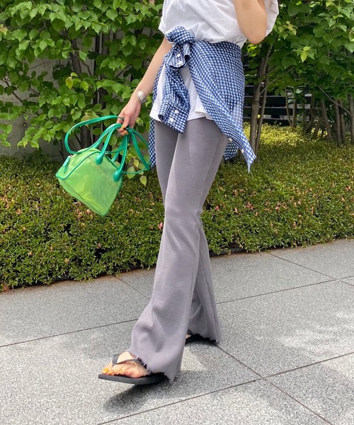 WHO'S WHO gallery（フーズフーギャラリー）の「リブダメージパンツ（スラックス・レディース・チャコールグレー/ブラック/グリーン/ベージュ系その他/ブルー/レッド/イエロー×グリーン/ライトグレー・FREE）」の4枚目の写真